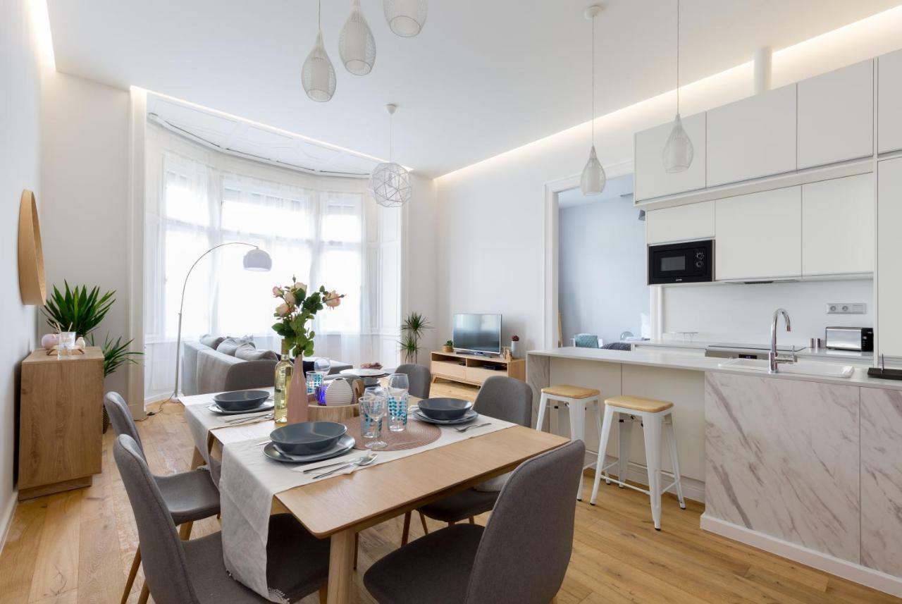 Designer Dream Home In The Center W 2Br/2Bath ブダペスト エクステリア 写真